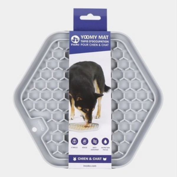 tapis-de-léchage-gris-yoomy-pour-chien-et-chat