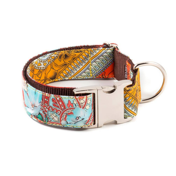 collier sacaleta imprimé foulard