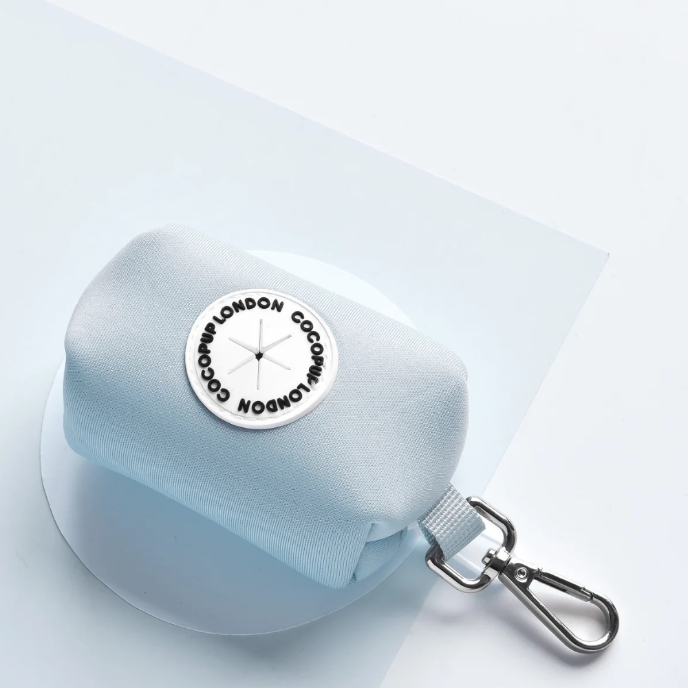 pochette-bleue-pour-sacs-a-crottes-2 Pochette Bleue pour sacs à crottes-cocopup